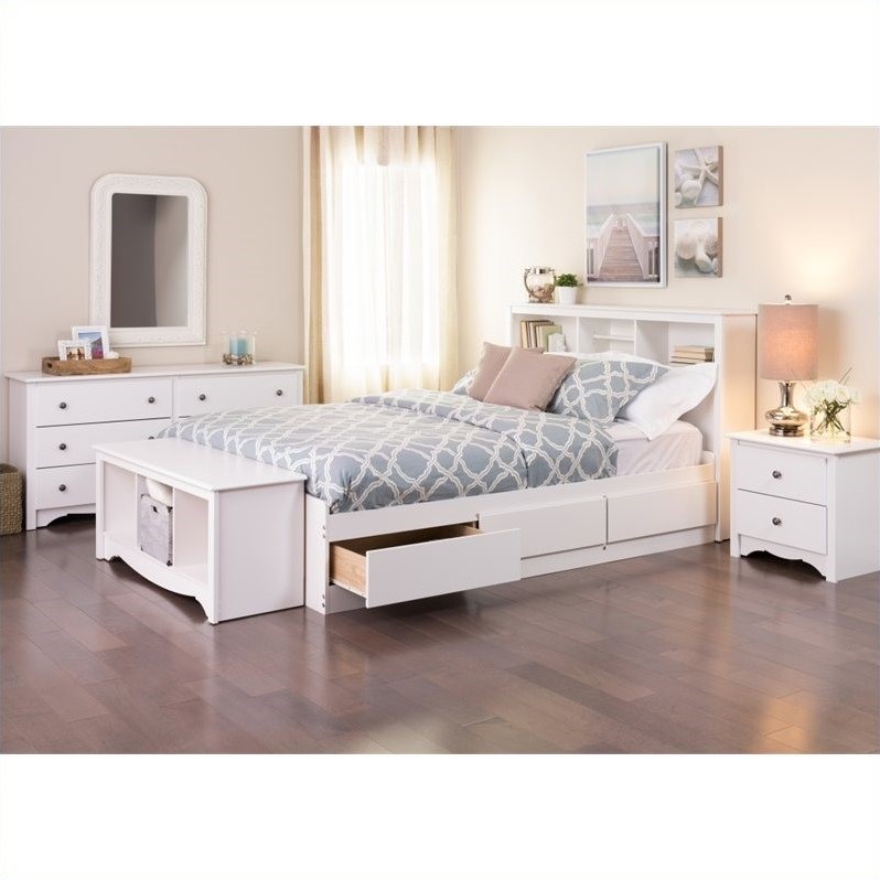 Queen 5 Piece Bedroom Set in White - WDC-5PC-PKG