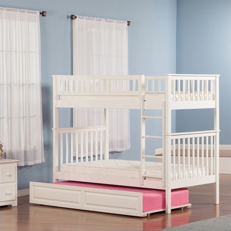 Woodland Bunkbed with Twin Raised Panel Trundle Bed in White - AB56X32